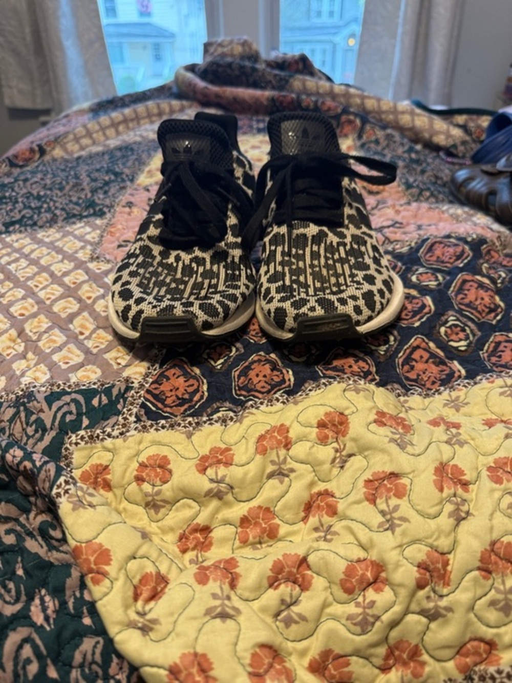 Adidas Swift Run Leopard Print Sneakers - Women’s Size 9 - Black & White Cheetah